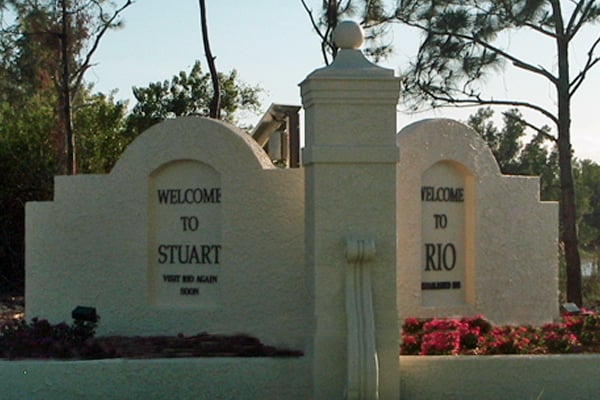 Rio-Monument-Sign-1