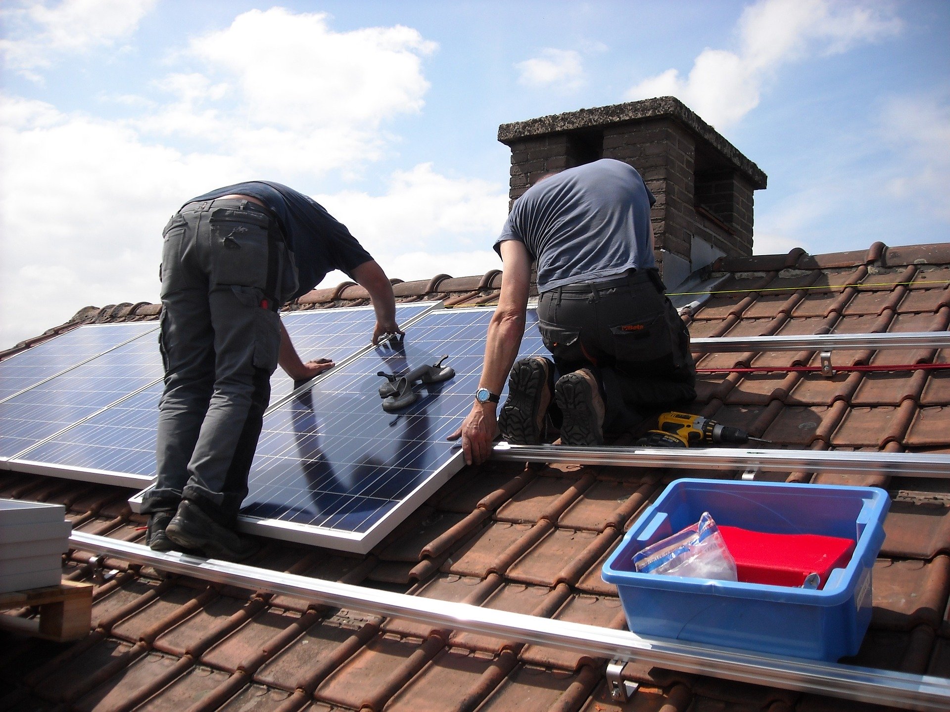 solar panels installation on roof