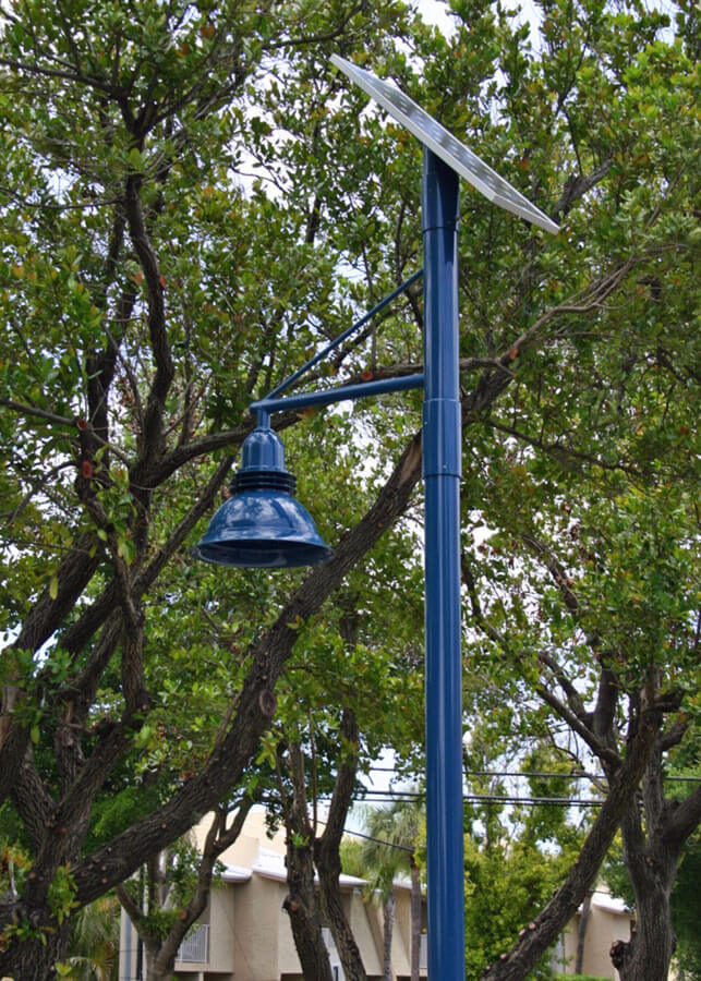 Lighthouse Point Solar Decorative Pathway Lighting