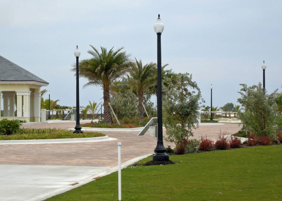 Ginn Company Solar LED Pathway Lighting