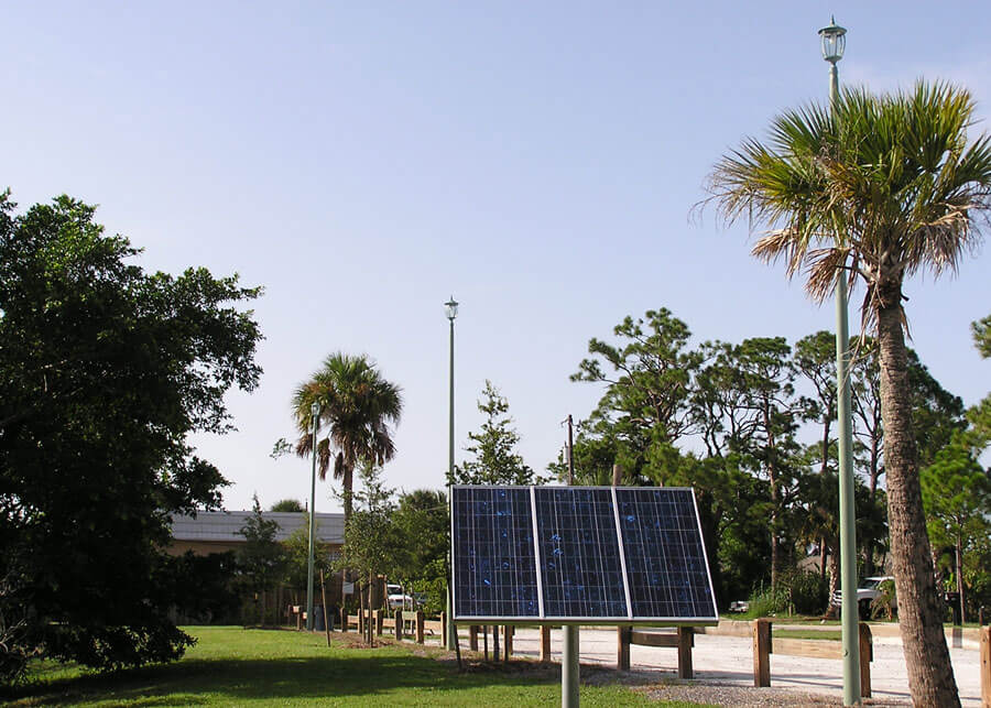 Port Salerno Community SolarLondon Style Solar Lighting System